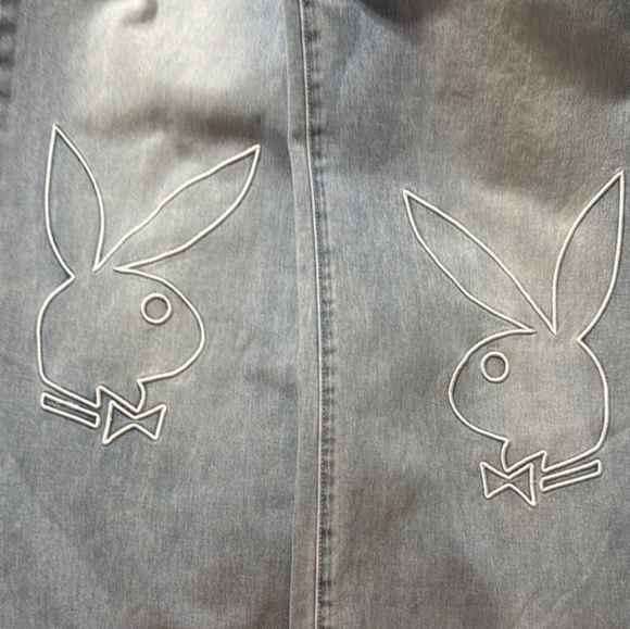 PLAYBOY Size 3 Juniors Relaxed Jeans in Light Blue - Picture 5 of 7